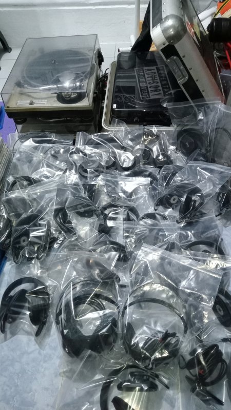 AKG K361-BTเสียงอย่างดีสภาพสวยไม่มีนวม