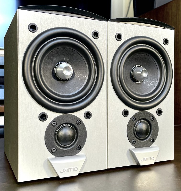 Jamo E805