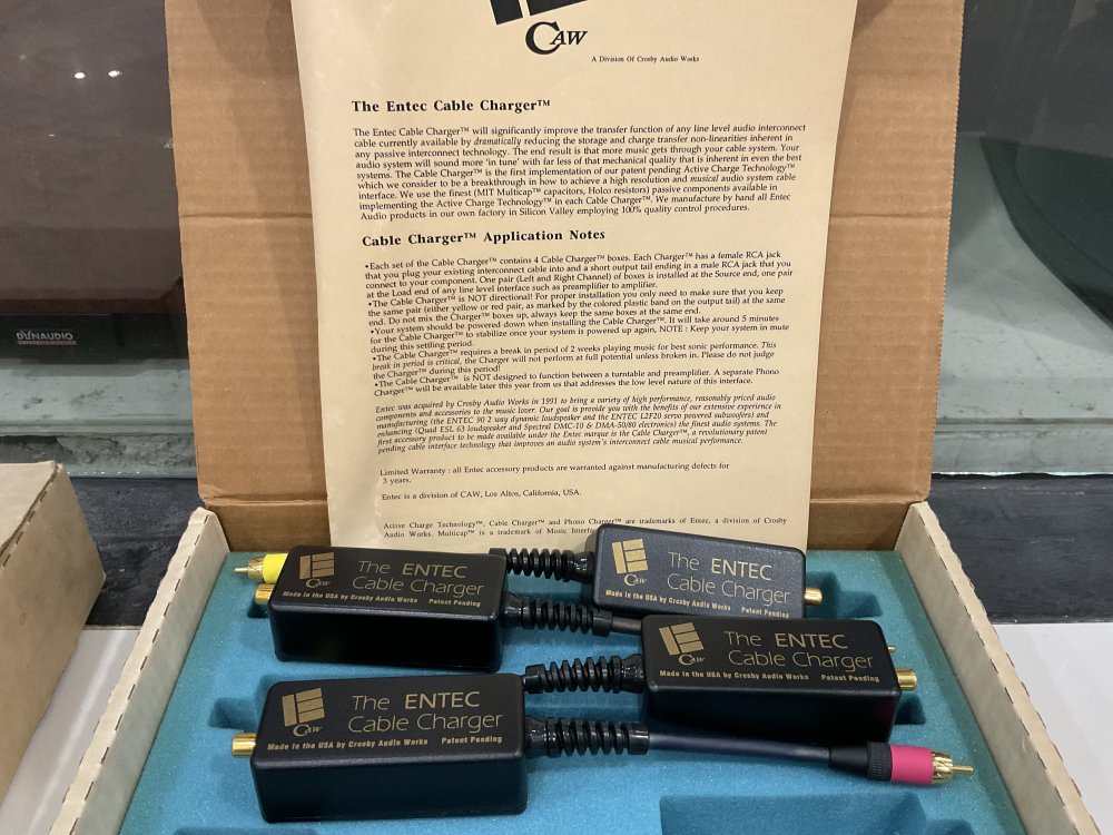 ขายอุปกรณ์เสริมซิสเต็มเครื่องเสียง CAW Entec Cable Charger USA ของใหม่เข้าใหม่