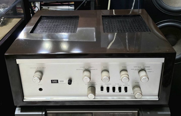 ขายแอมป์หลอด LUXMAN SQ-65 เสียงดีมาก รุ่นใหญ่ สภาพสวย หายากมากๆ Made in Japan