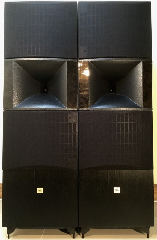 JBL SVA1800
